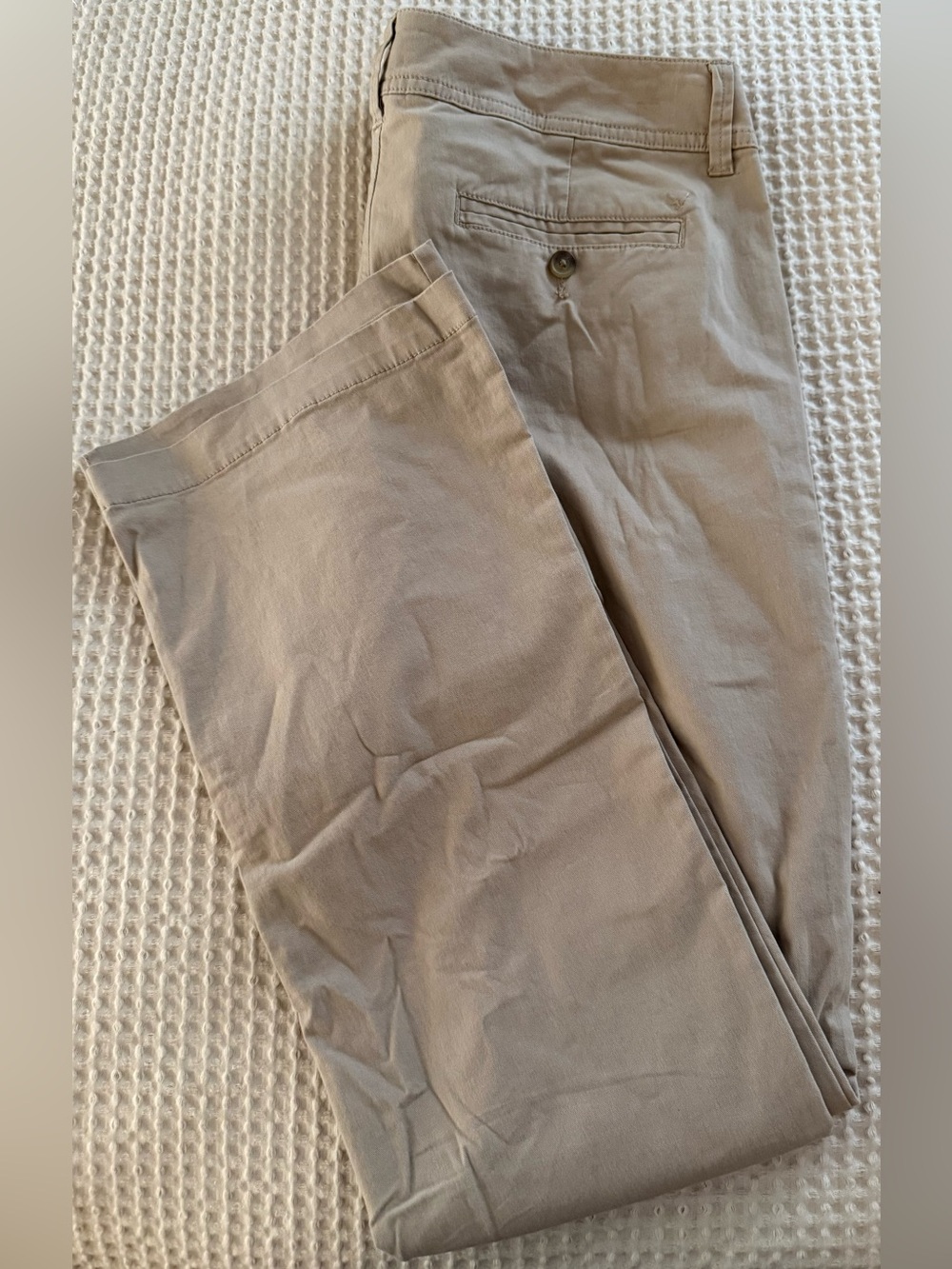 NWT American Eagle Original Boot Trouser Khaki Chino Pants Size 10 Long Stretch